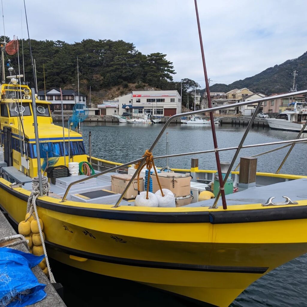 船美　燃焼室クリーニング　燃費改善　船舶　トラック　カーボンクリーニング